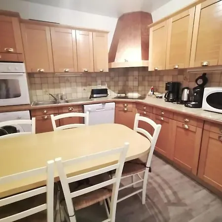 T3 Paisible-terrasse-stationnement Gratuit Apartment *