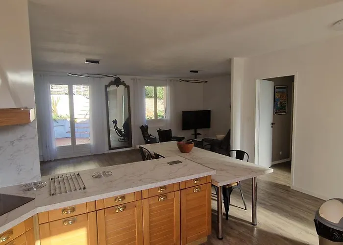 Grand Dans Maison-proche Centre Collioure-terrasse-jardin * Κολιούρ