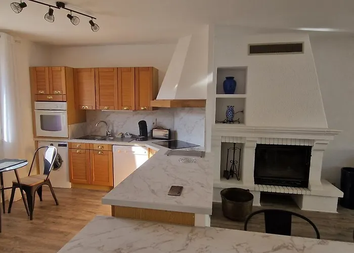 Διαμέρισμα Grand Dans Maison-proche Centre Collioure-terrasse-jardin *